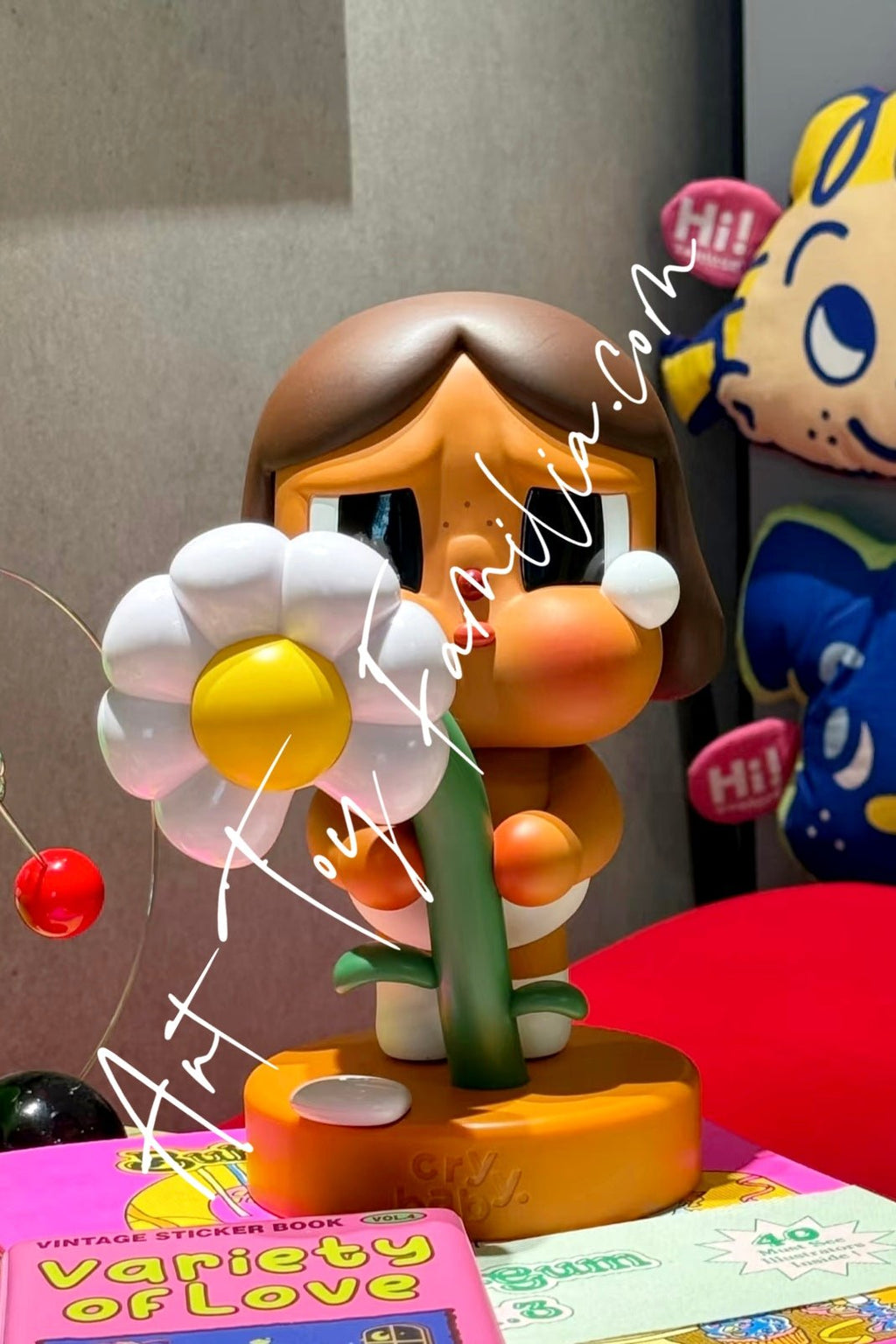 crybaby-sad-club-series-lamp-POP Mart Crybaby