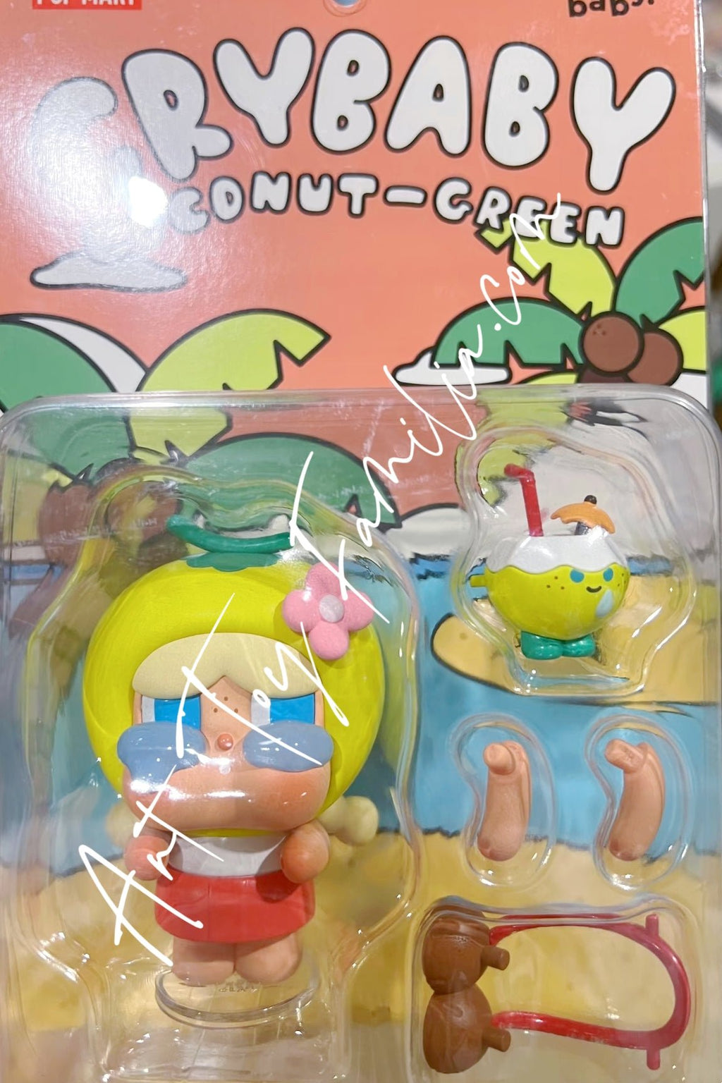 crybaby-coconut-green-figurine-POP Mart Crybaby
