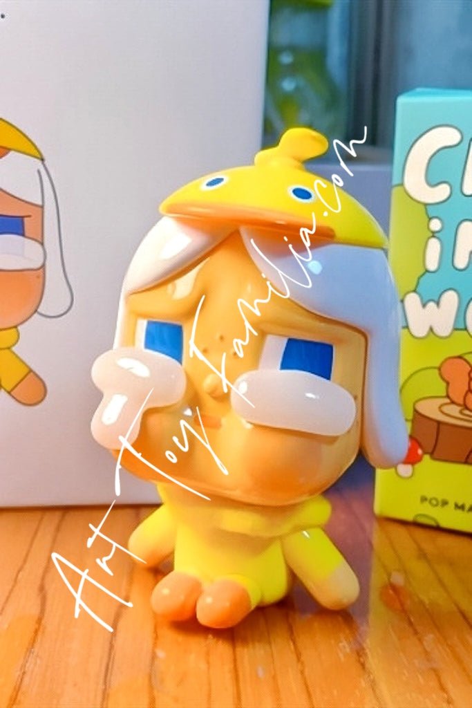 crybaby-duck-figurine-POP Mart Crybaby