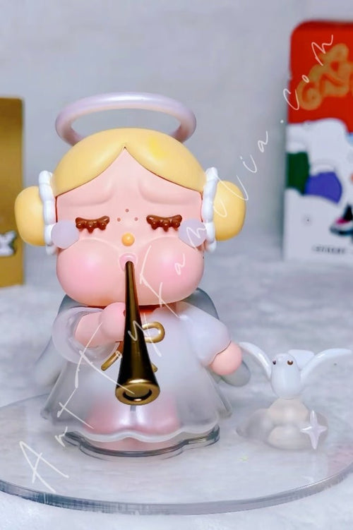 crybaby-lonely-christmas-series-POP Mart Crybaby