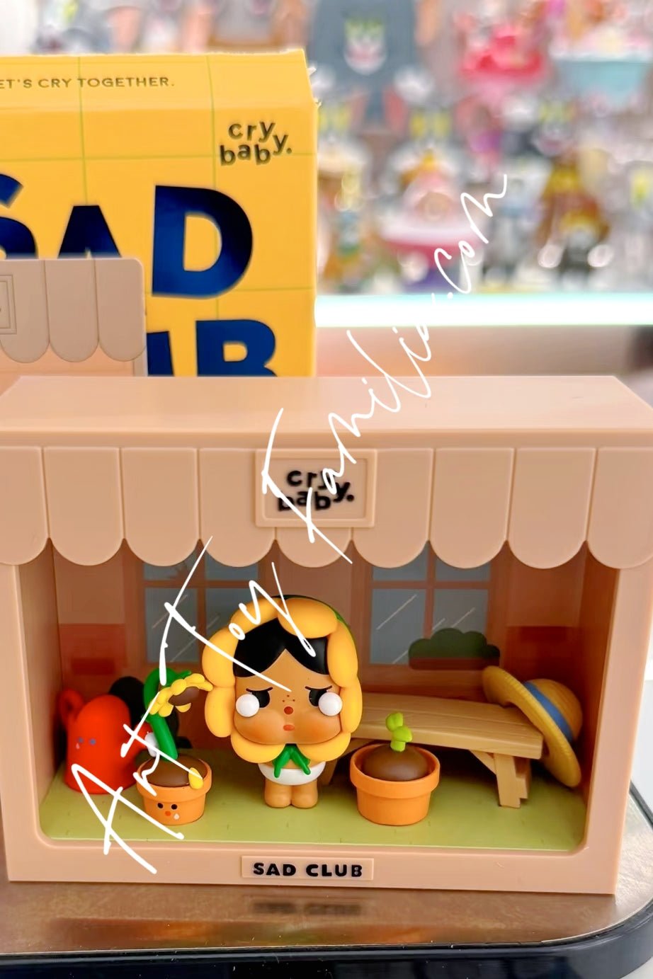crybaby-sad-clunb-series-scene-sets-POP Mart Crybaby