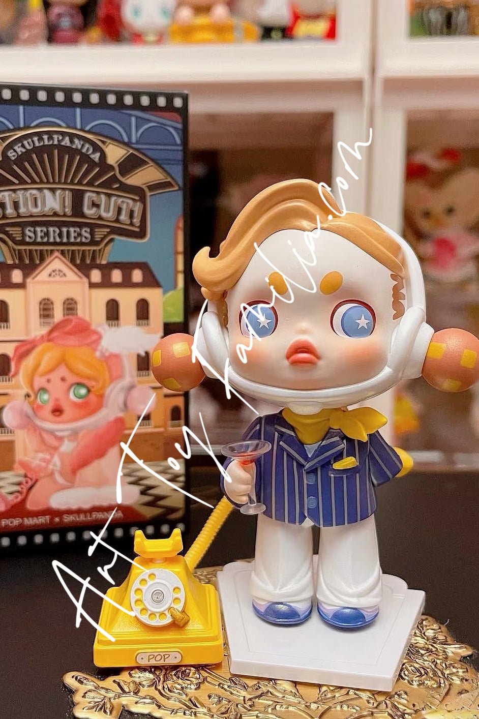 POP MART Skullpanda Action Cut Series