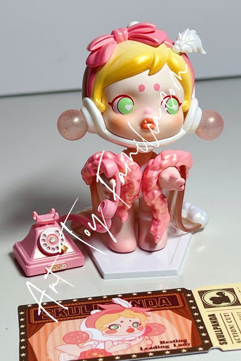 POP MART Skullpanda Action Cut Series